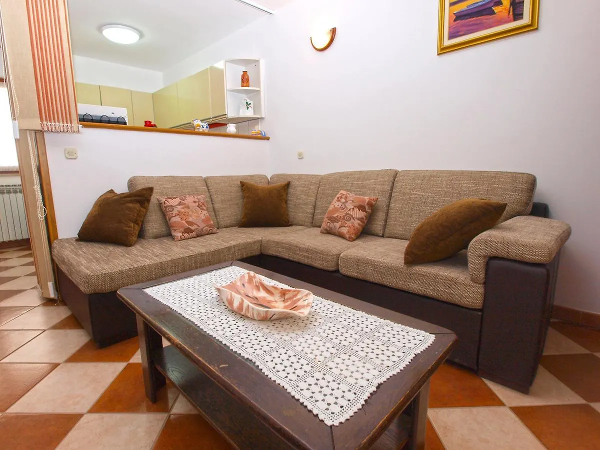 House 1058 Villa Pula